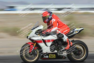 media/Oct-26-2025-Race Pace (Sun) [[c1447ca738]]/Verified/3-Turn 14 Exit Pans (1030am)/